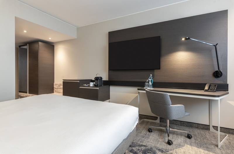 Novotel Düsseldorf Airport Park Sleep & Fly www.hotelspecials.de