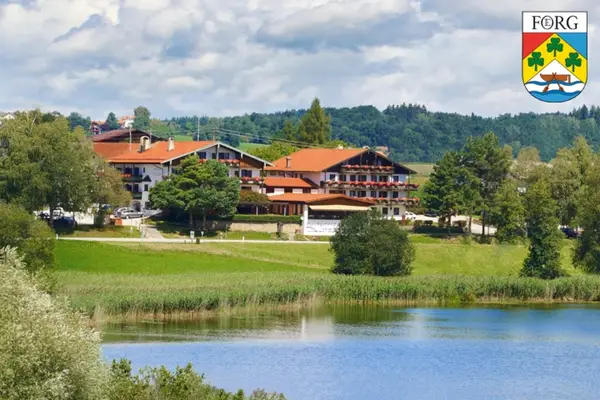Hotel Seeblick - Doppelzimmer Gästehaus - FRONT