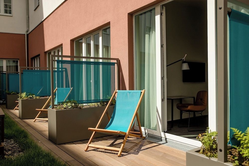 Bild von Zimmer (THE ONE with a terrace)