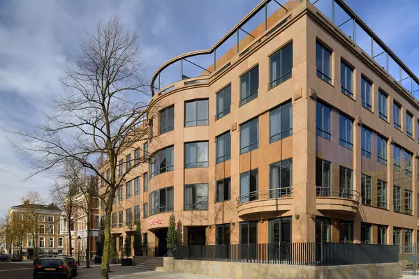 Mövenpick Hotel The Hague - Standard Zimmer - FRONT