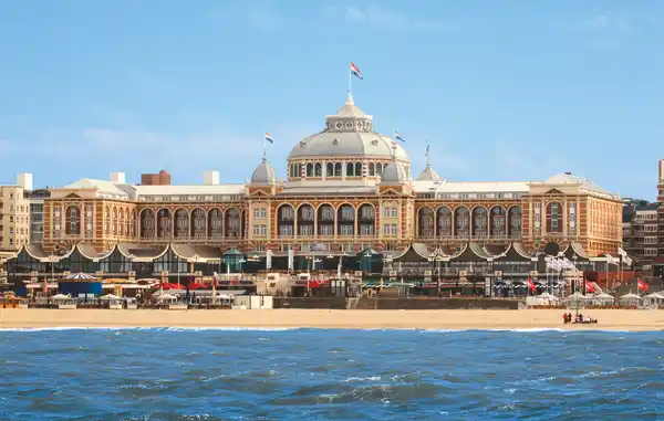 Grand Hotel Amrâth Kurhaus The Hague - Superior Zimmer - FRONT