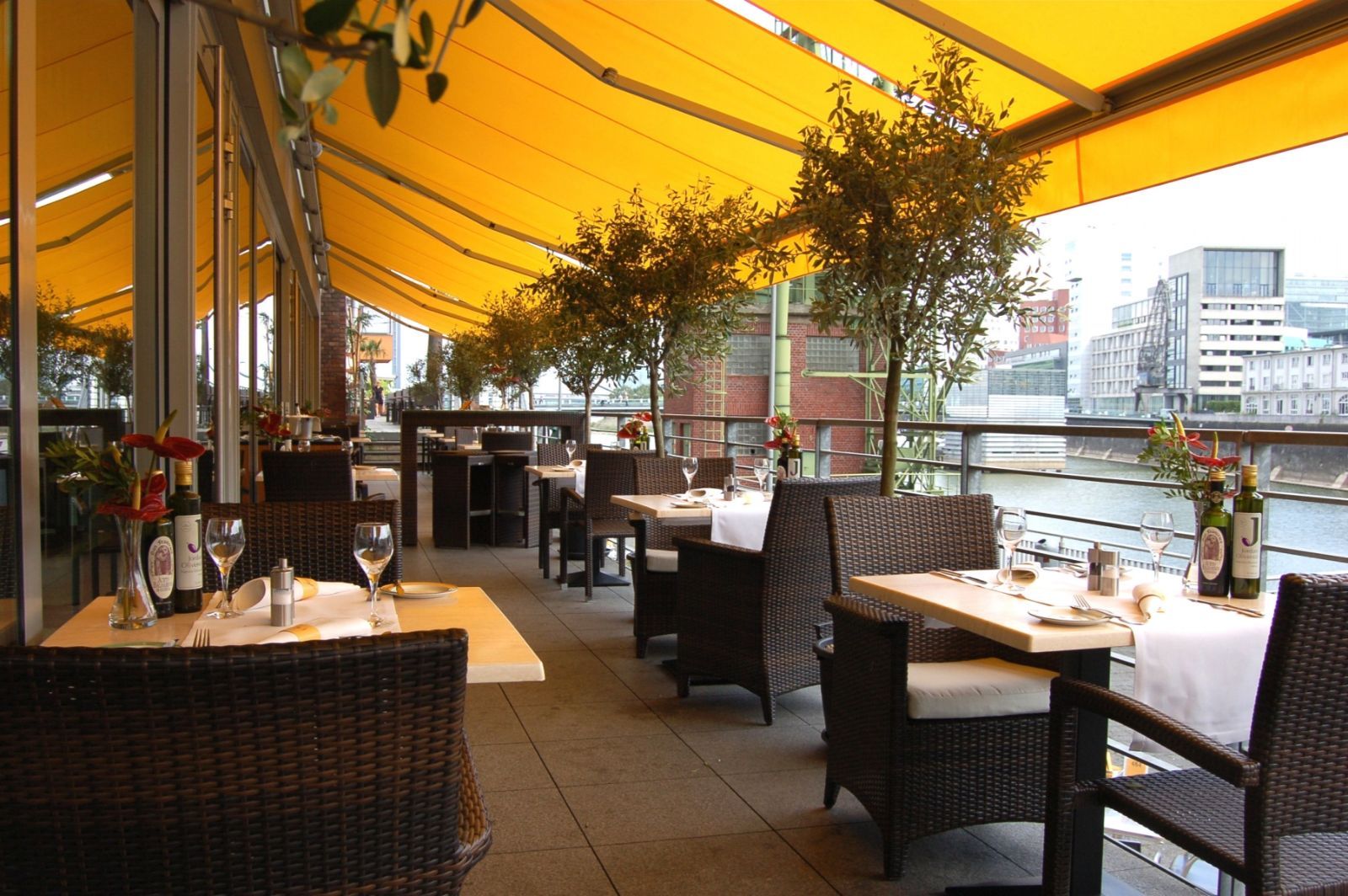 Courtyard by Marriott Düsseldorf Hafen in Düsseldorf - alle Deals