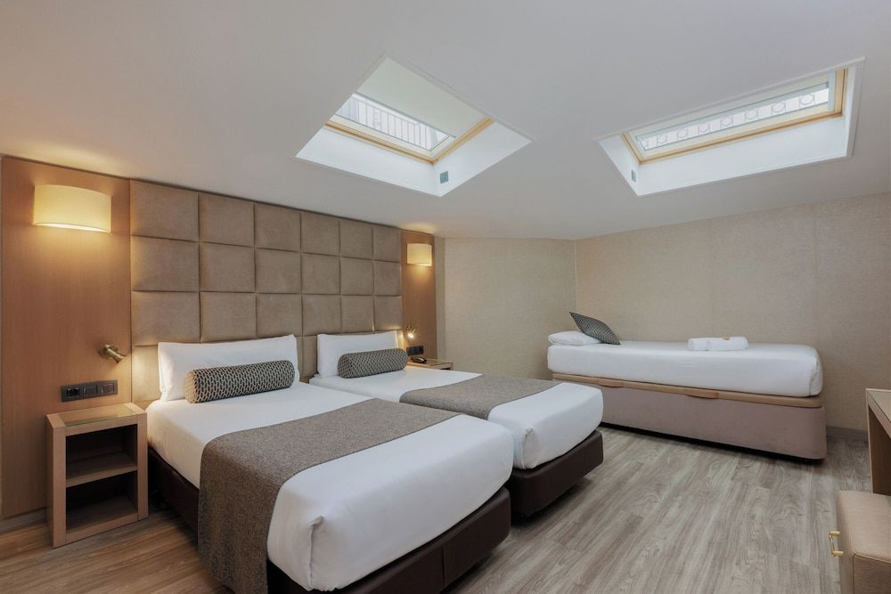 Bild von Dreibettzimmer (Buhardilla)