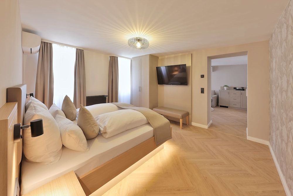 Bild von Superior-Suite, 1 King-Bett, Nichtraucher, Kühlschrank