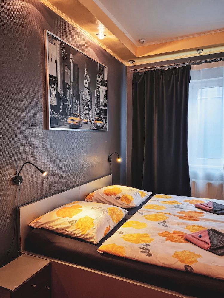 Bild von Comfort-Doppel- oder -Zweibettzimmer, 1 Queen-Bett und Schlafsofa