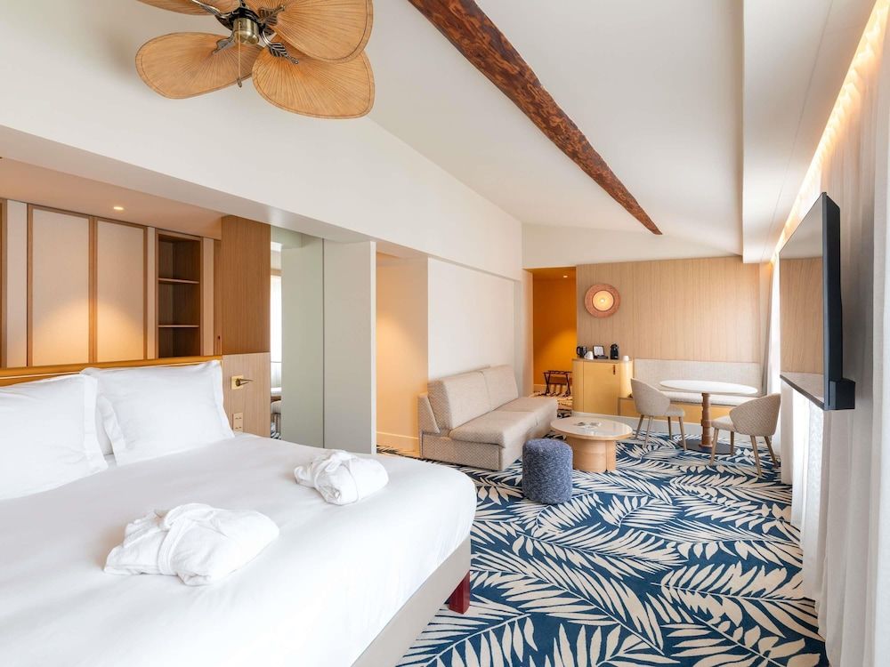 Bild von Junior-Suite, 1 Doppelbett und Schlafsofa