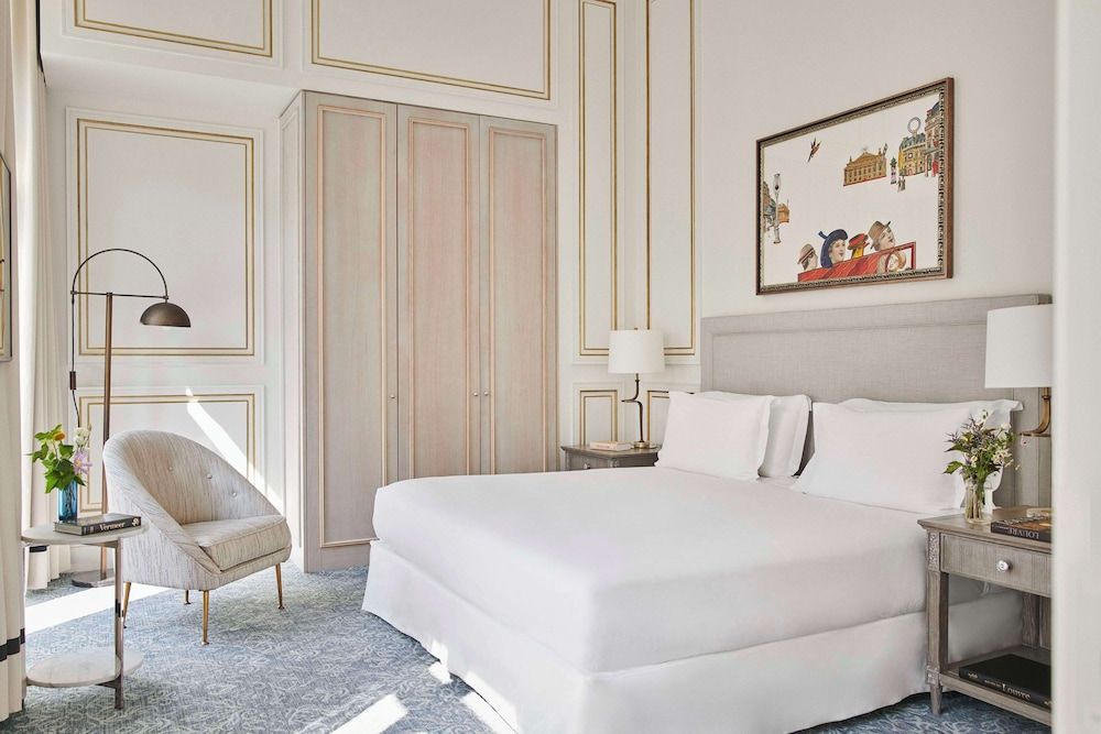 Bild von Suite (Louvre Suite)