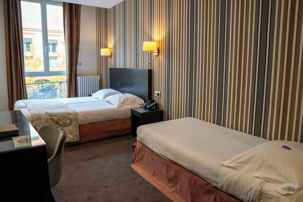 Bild von Dreibettzimmer