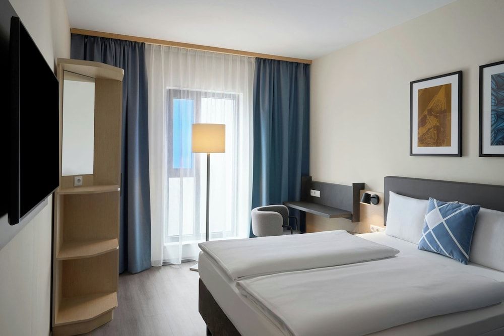 Bild von Standardzimmer, 2 Einzelbetten, Blick auf den Innenhof