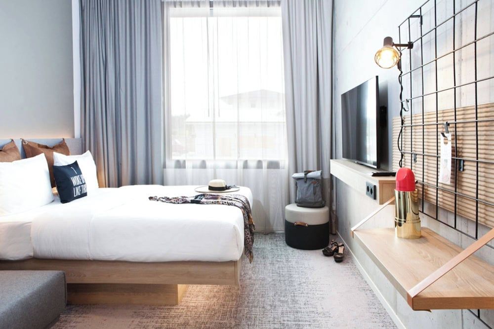 Bild von Zimmer, 1 Queen-Bett und Schlafsofa, Ausblick
