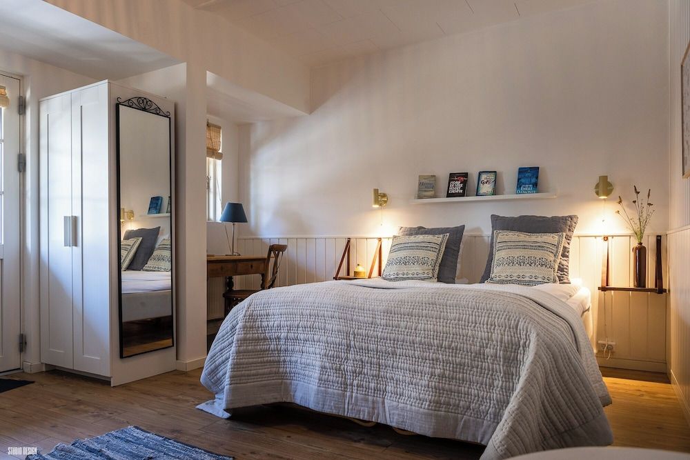 Bild von Family Room with Street View
