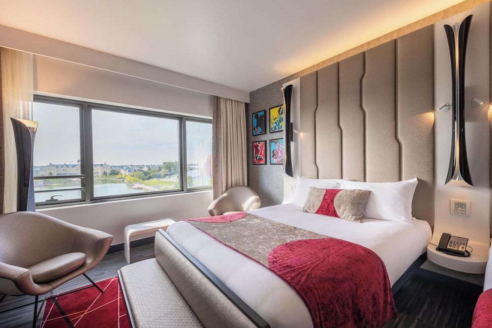 Bild von Empire State Club Room with Lake view