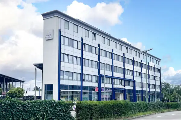Hotel Rhein-Ruhr - Sommer Sale - FRONT