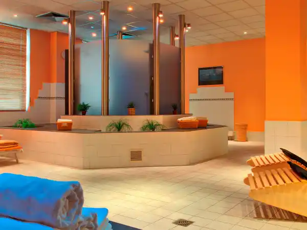 Wyndham Garden Düsseldorf Mettmann - Sommer Sale - WELLNESS