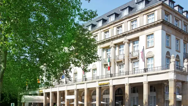 Schlosshotel Karlsruhe - Frühlings-Sale - FRONT