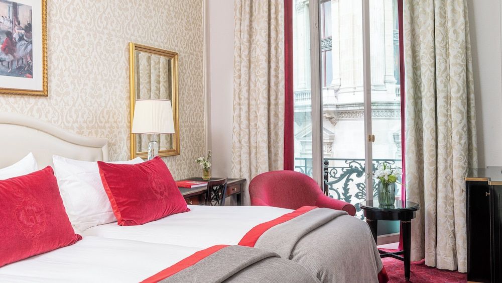Bild von Classic-Zimmer, 2 Einzelbetten, Balkon (Opera View)