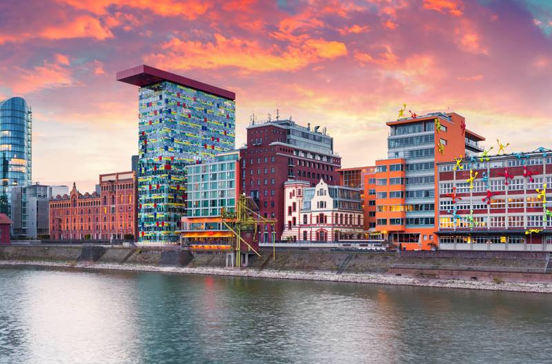 Courtyard by Marriott Düsseldorf Seestern in Düsseldorf | ab 101