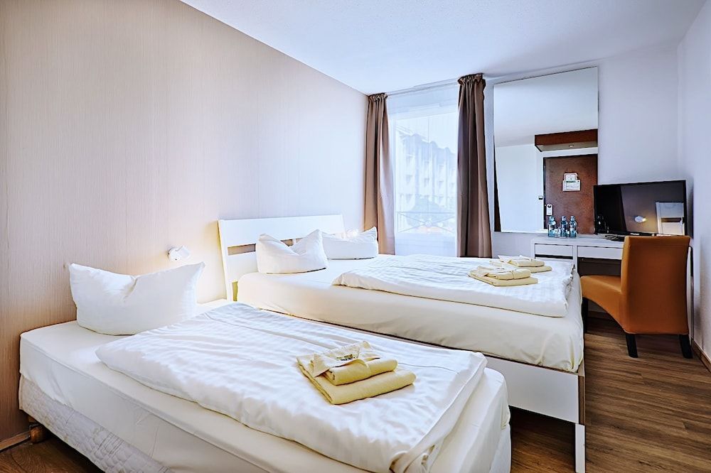 Bild von Dreibettzimmer für 2 Personen