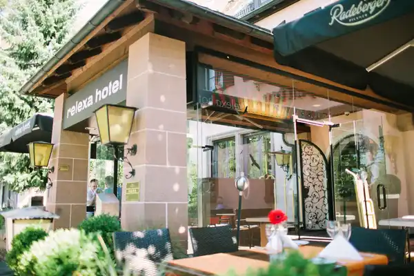 Relexa Waldhotel Schatten Stuttgart - Standard Zimmer - FRONT